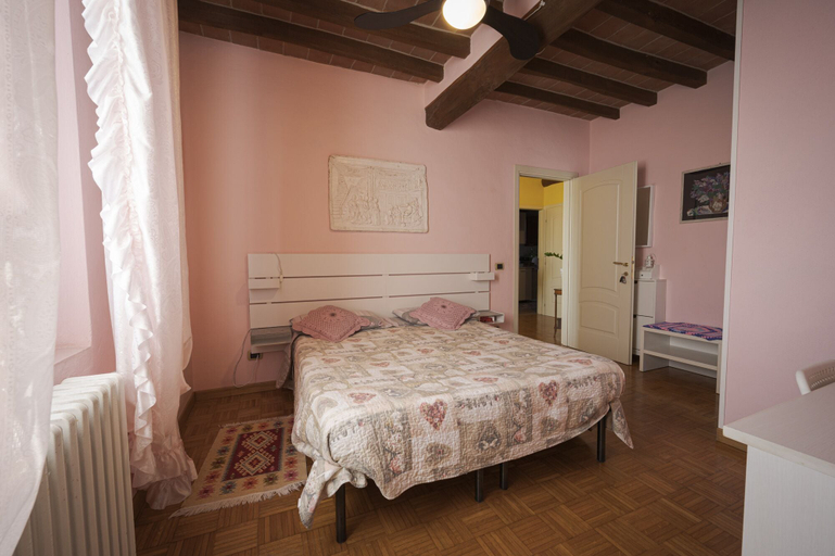 Bedroom 2, La Fossetta B&B, Parma