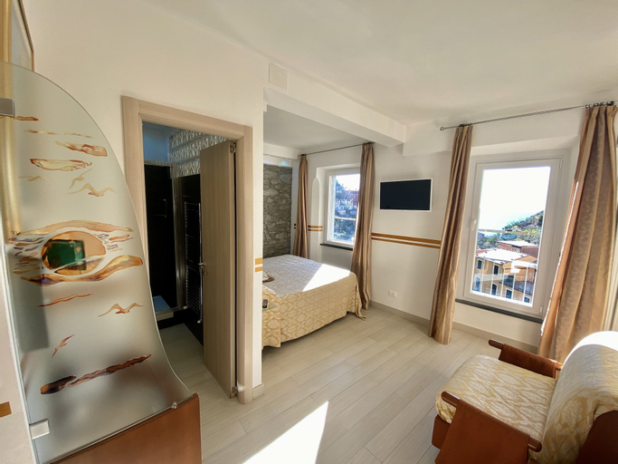 Bedroom 21