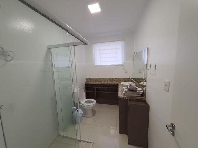 Bathroom, Cátia em São Pelegrino, Caxias do Sul