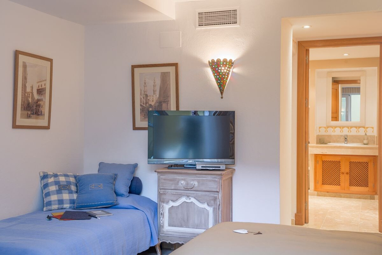 Bedroom 3, Resort Villas Andalucia, Cádiz