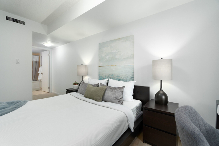 Bedroom 3, Modern Condo in Financial District, Toronto
