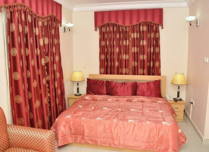 Bedroom 2, Royal Delight Hotel, Mainland