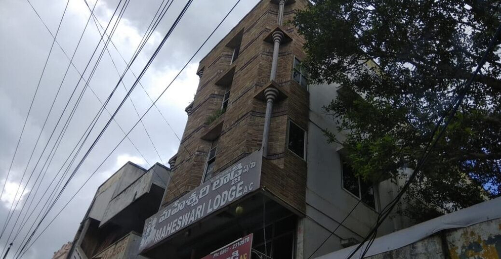 Exterior & Views, Iroomz Hotel Maheshwari Residency, Nellore