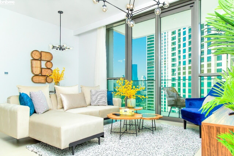 Others 5, Skyscrapper Connected to DM by Bnbmehomes, Dubai