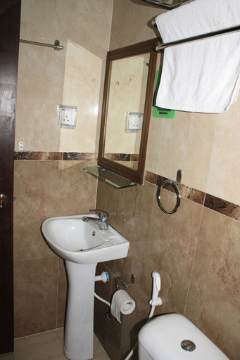 Bathroom, The PARK HOUSE, Malé