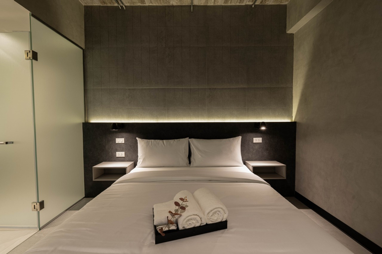 Bedroom 12