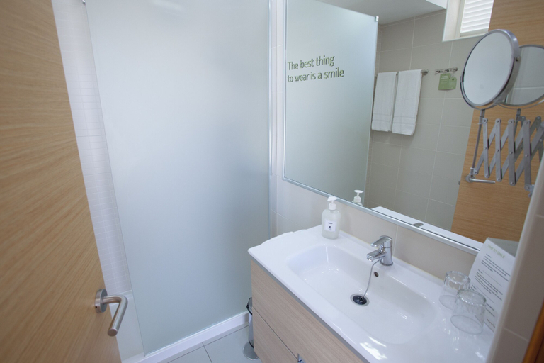 Bathroom, Coral Dreams, Santa Cruz de Tenerife