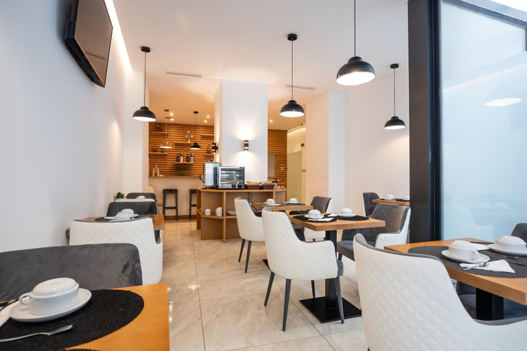 Food & Drinks 5, Mystay Porto Batalha, Porto