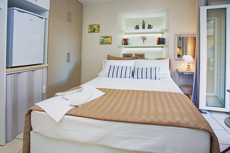 Bedroom 3, Nona's Studio, Ionian Islands