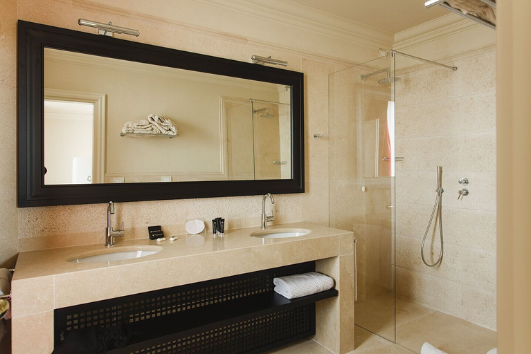 Bathroom 5, Alvino Relais, Matera