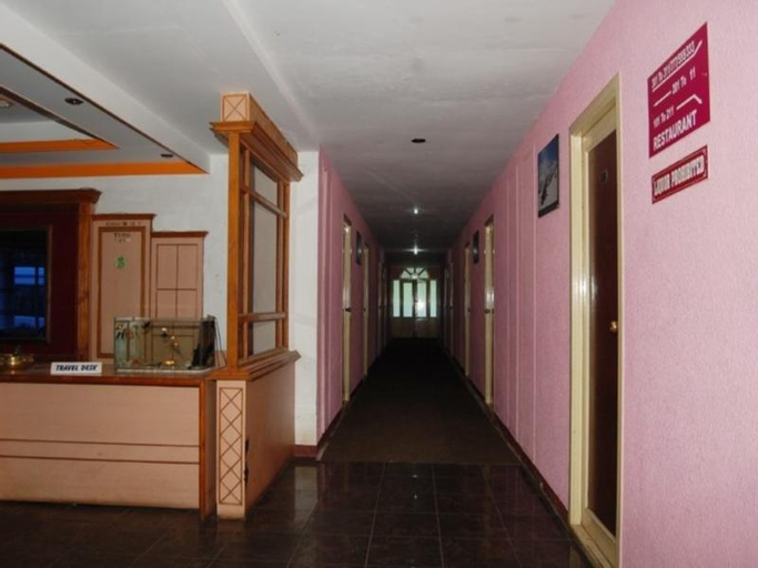 Others 5, Royal Hotels, Kodaikanal, Dindigul