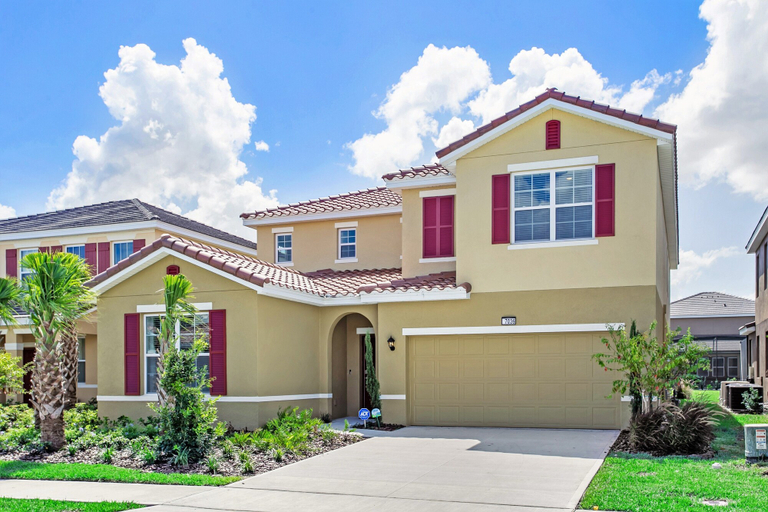 Exterior & Views, 7 Bed 5 Ba Villa with Games, Pool & Spa, Polk