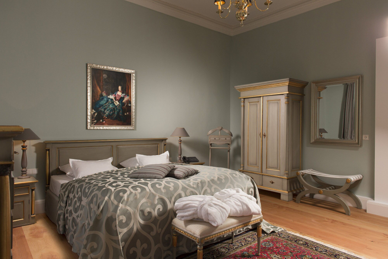Bedroom 3, Palais Esplanade Hamburg - Adults Only, Hamburg