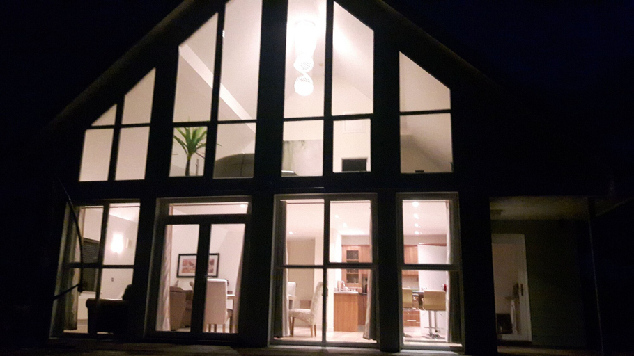 Exterior & Views, Beautiful 50 Riverun