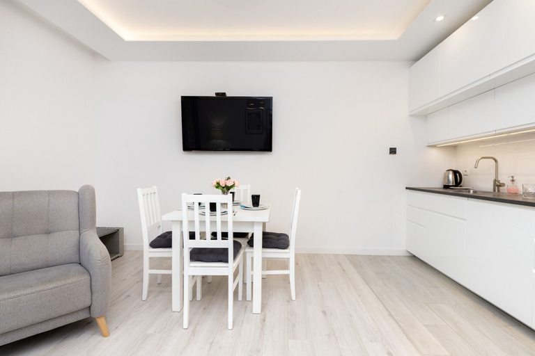 Private kitchen 3, Apartment JR Rest&fun by Renters, Gdańsk City