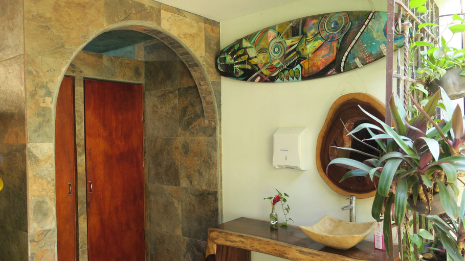 Others 4, Experiencia Surf Camp - Hostel, Dist. Pochutla