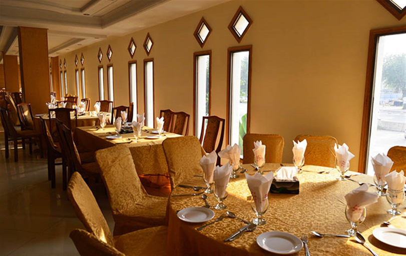 Food & Drinks 5, Hotel Hillview Islamabad, Islamabad