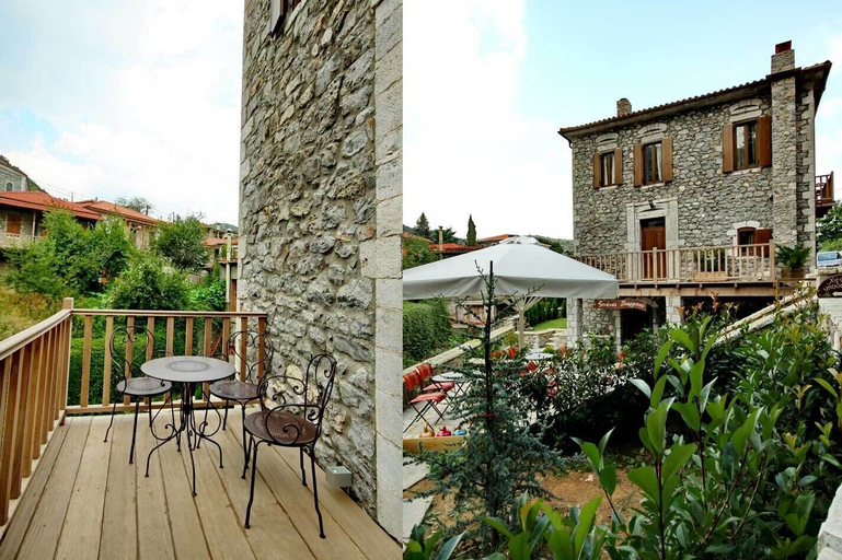 Others 5, Tsarbou Guesthouse, Peloponnese