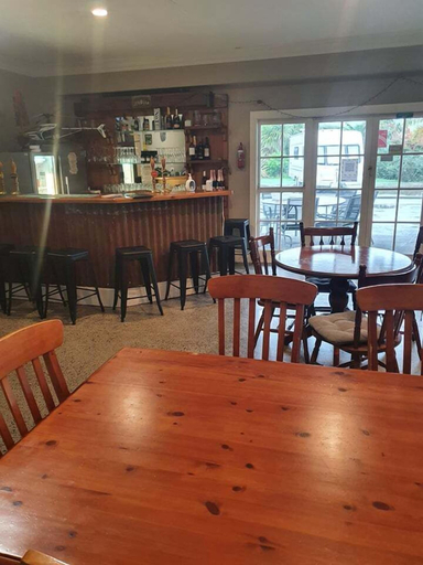 Food & Drinks, Koromatua group, Waipa