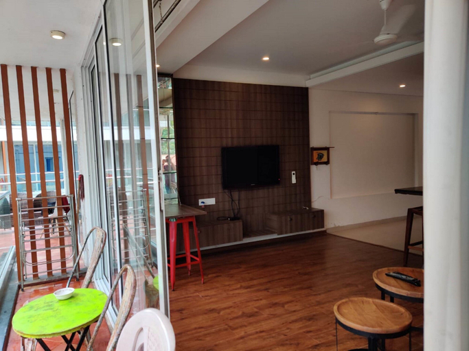 Others 5, Aarju Luxurious Wave, North Goa