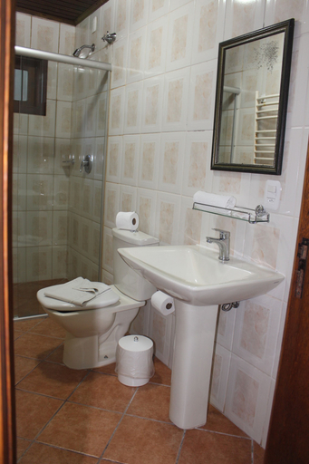 Bathroom 4, Pousada Floresta Negra, Canela