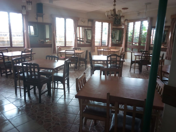Food & Drinks, Holiday Guest House, Yatta
