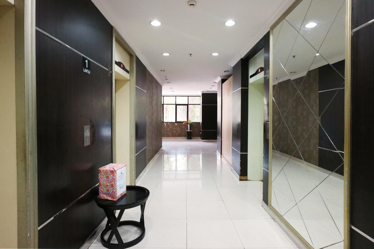 Public Area 3, The London Living Kebagusan City, South Jakarta