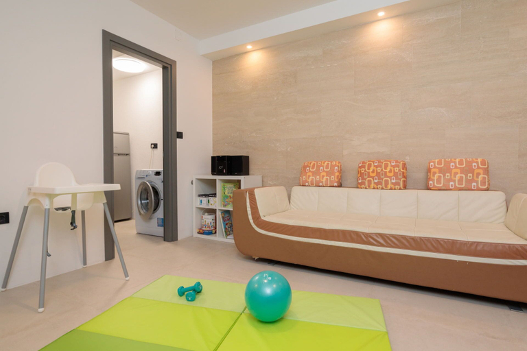 Bedroom 3, Luxury Villa Cinderella with Swimming Pool, Primošten