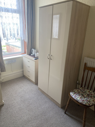 Others 5, Sharn Bek Hotel, Blackpool