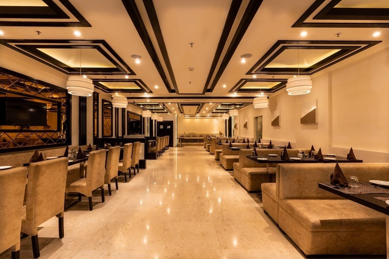 Food & Drinks 4, Cygnett Lite, Alwar