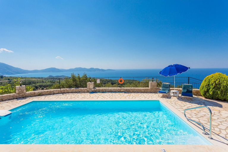 Sport & Beauty 5, Villa Vera Large Private Pool Sea Views A C Wifi Eco-friendly - 914, Ionian Islands