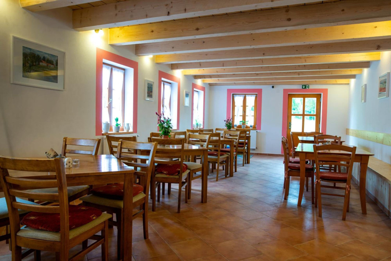 Food & Drinks 4, Andělský Dvůr, Jindřichův Hradec