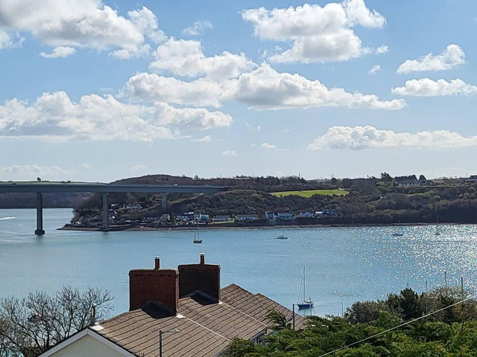 Others 3, Marina Reach Neyland, Flat With Great sea Views, Pembrokeshire