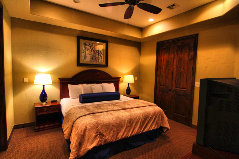 Bedroom 3, Canyon Villas at Coral Ridge, Washington