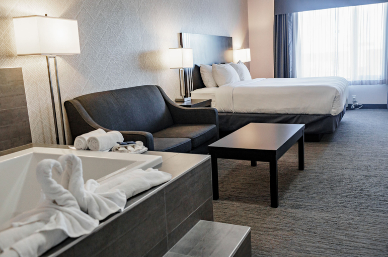Bedroom 2, Park Inn by Radisson Edmonton Airport, Division No. 11