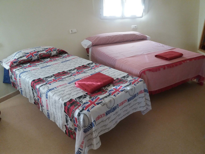 Bedroom 2, Casa Rural Esferica Casa Bola, Alicante