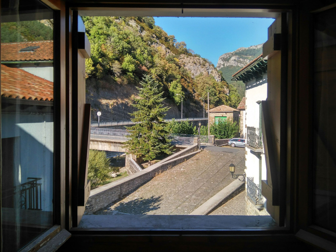 Others 3, Lezegorria, Navarra