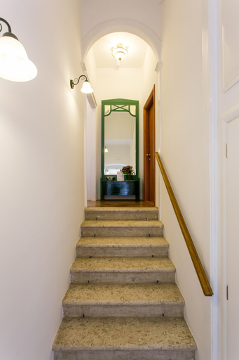 Others 5, Rooms Posat, Dubrovnik