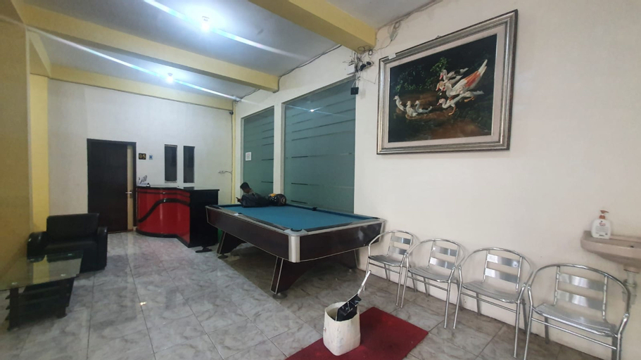 Public Area, RedDoorz Syariah @ Demasto Homestay Jember, Jember