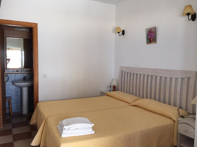 Bedroom, Hostal Restaurante Casa Ríos, Cádiz