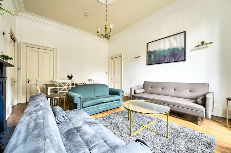 Others 5, Alva - City Centre Apartment, Edinburgh