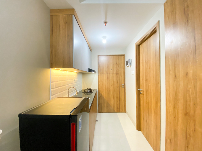 Others, Simply Studio Room Gateway Park LRT City Bekasi Apartment By Travelio, Bekasi