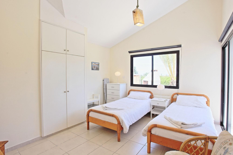 Bedroom 3, Villa Maria Latchi in Latchi
