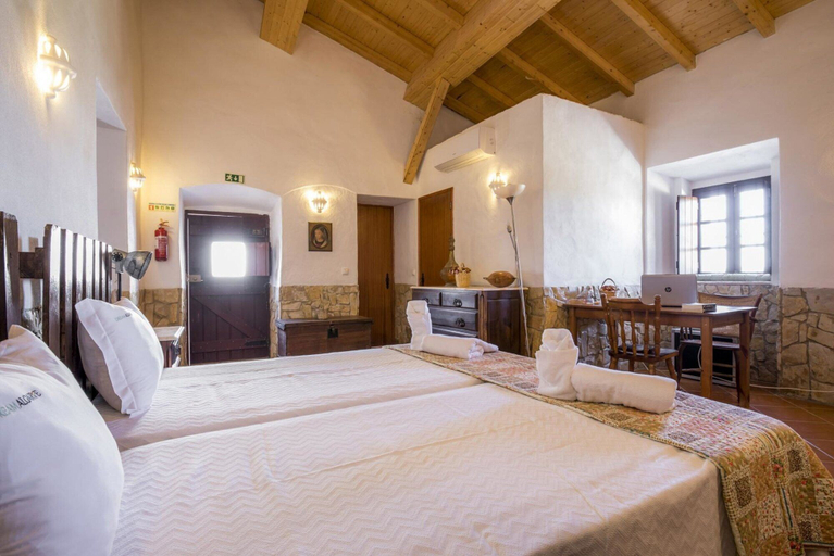 Bedroom 2, F - Casa da Salga in Quinta das Alagoas, Lagos