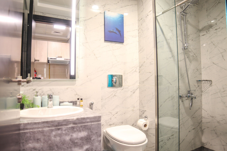 Bathroom, 2 Bedroom Apartment in MAG 555, Dubai