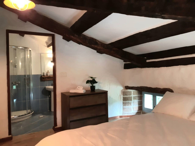 Bedroom 2, Beautiful 3-bed House in Kotli, Buzet