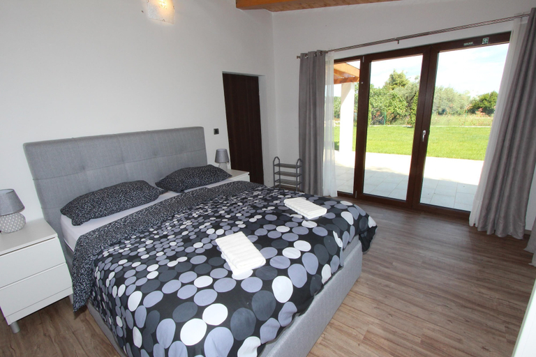 Bedroom 2, Holiday House Cuvi, Rovinj