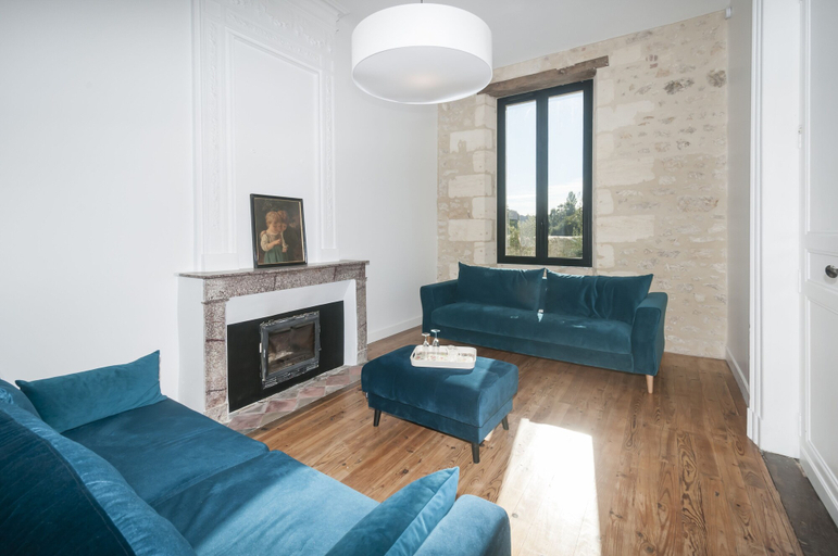 Others 5, Villa Courreau, Gironde