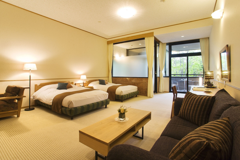 Bedroom 3, Nakaokogen Hotel Kazaguruma, Takayama