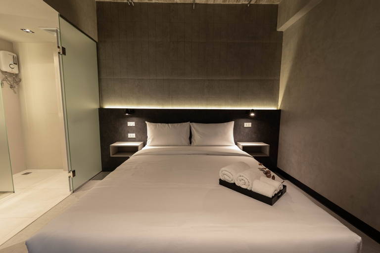 Bedroom 16